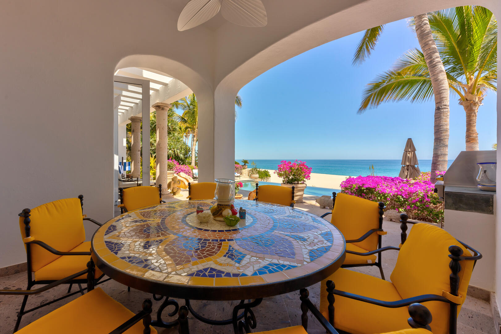Villas del Mar 481, Beachfront Palmilla Villa with Private Pool, Cook and Butler - Photo 7