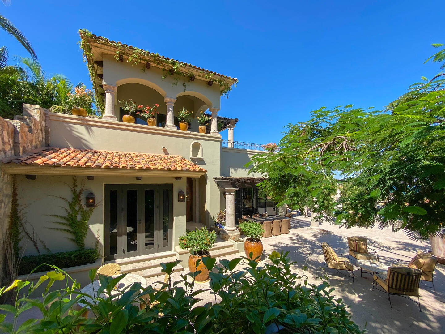 Villas del Mar Casita 33, Palmilla Ocean-View Villa with Chef, Butler and Golf Cart Gallery 3