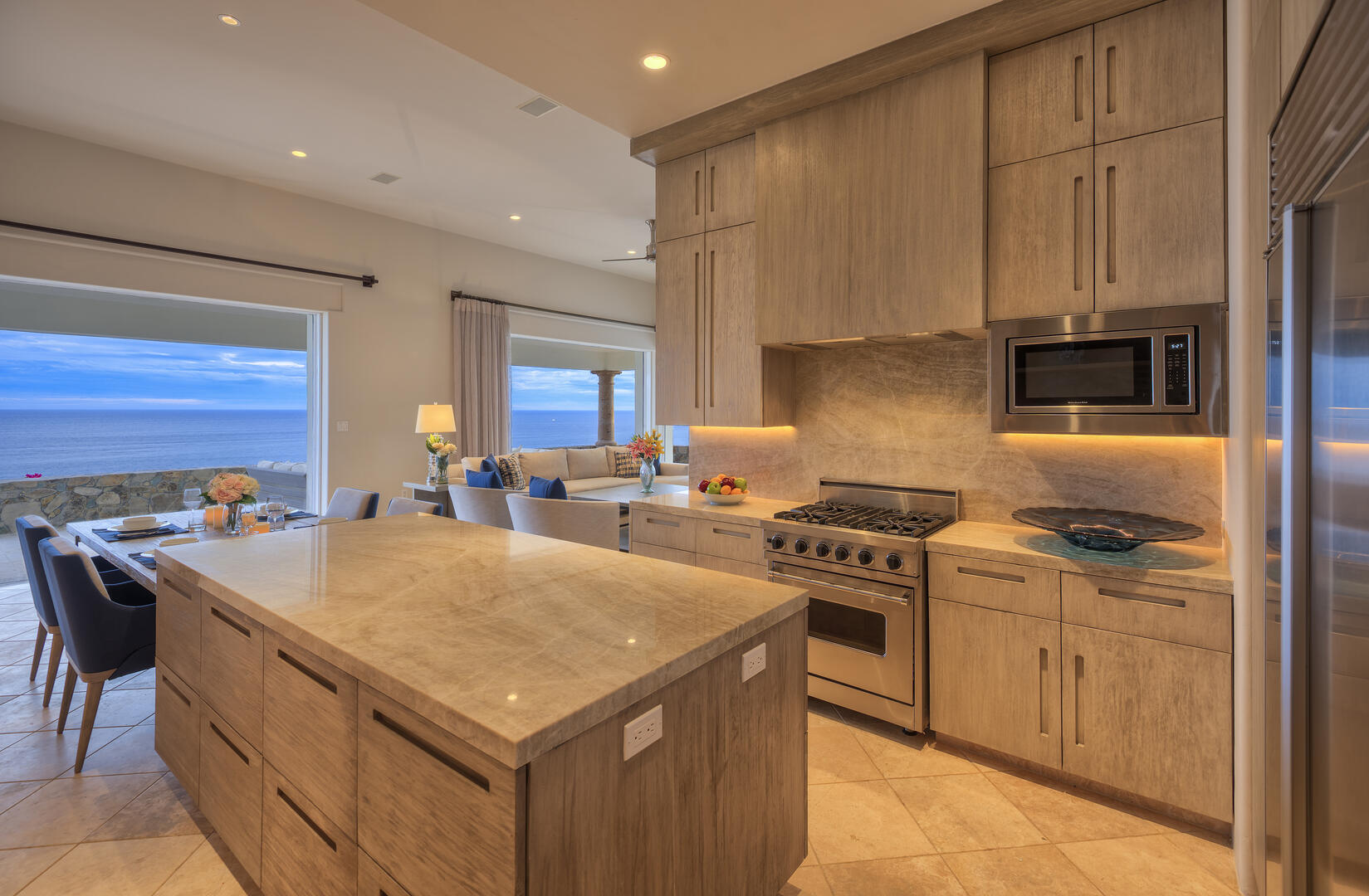 Villas del Mar Casita 42, Ocean-View Palmilla Casita with Chef, Butler and Golf Cart - Photo 10