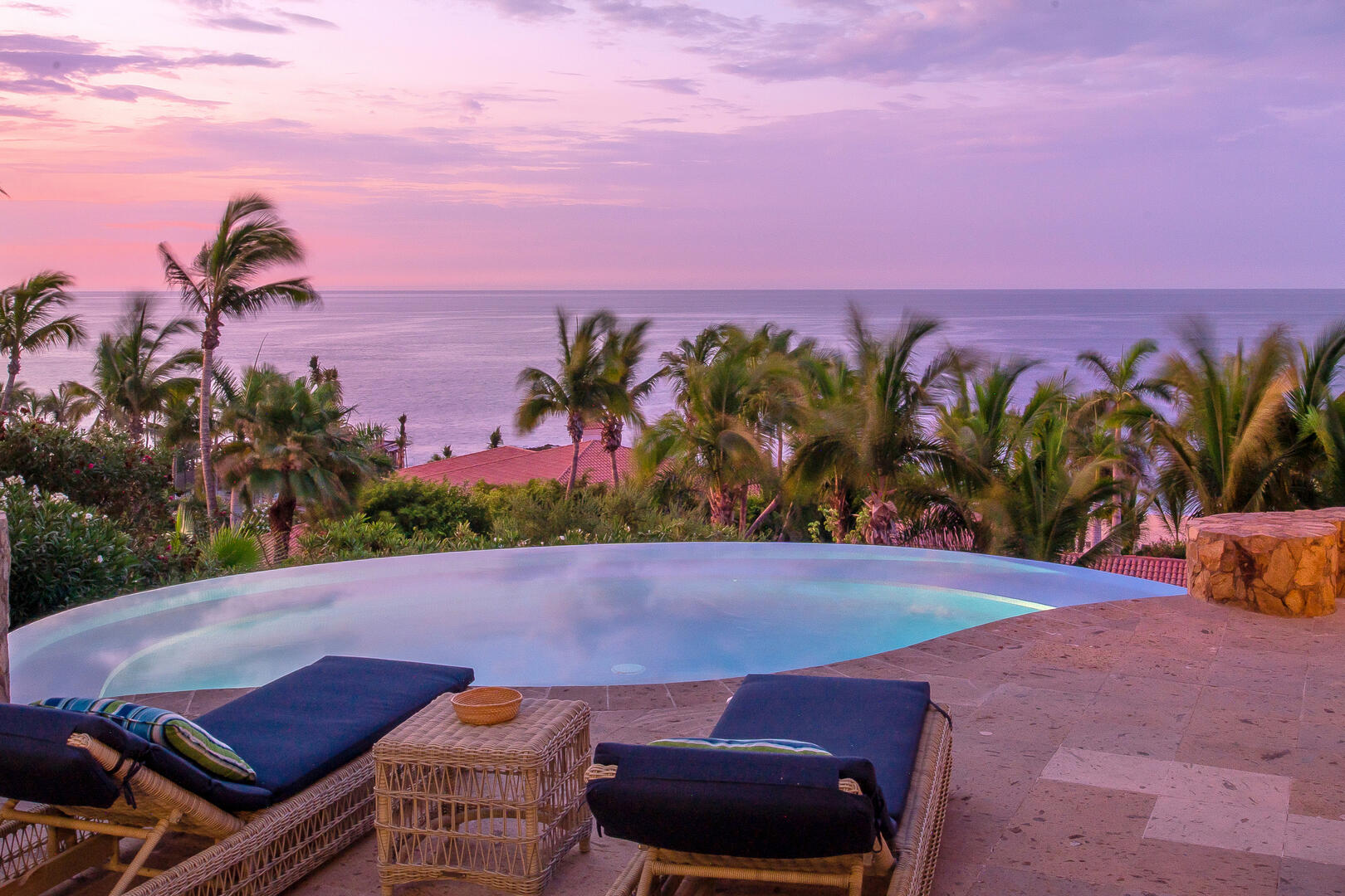 Villas del Mar Casita 6, Ocean-View Palmilla Golf Villa with Butler Service Gallery 1