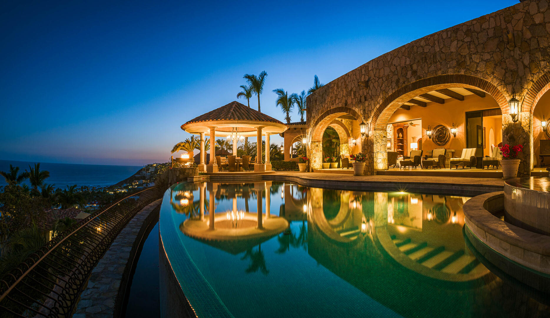 Villas del Mar Hacienda 511, Ocean View Palmilla Estate with Chef, Butler and Infinity Pool - Photo 5