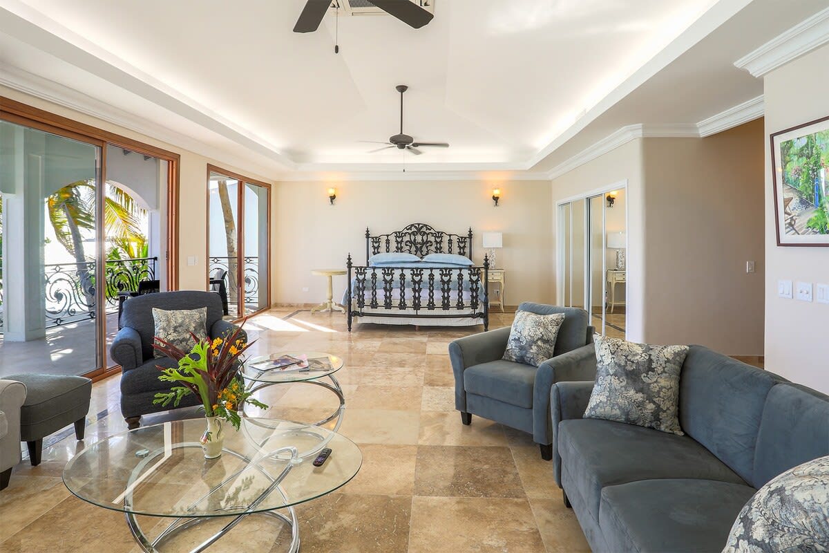 Villa Vittoria, Six King Bedrooms on the Sands of Simpson Bay - Photo 6
