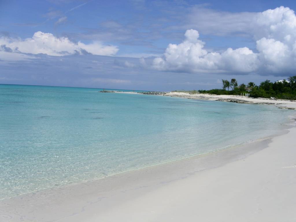 Villa Vivace, Contemporary Leeward Waterfront Villa with Private Dock and Pool - Photo 12