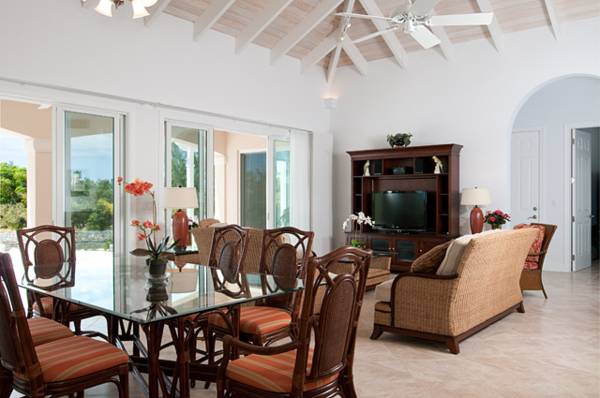 Villa Vivace, Contemporary Leeward Waterfront Villa with Private Dock and Pool Gallery 3