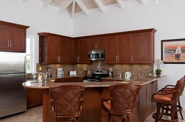 Villa Vivace, Contemporary Leeward Waterfront Villa with Private Dock and Pool - Photo 5